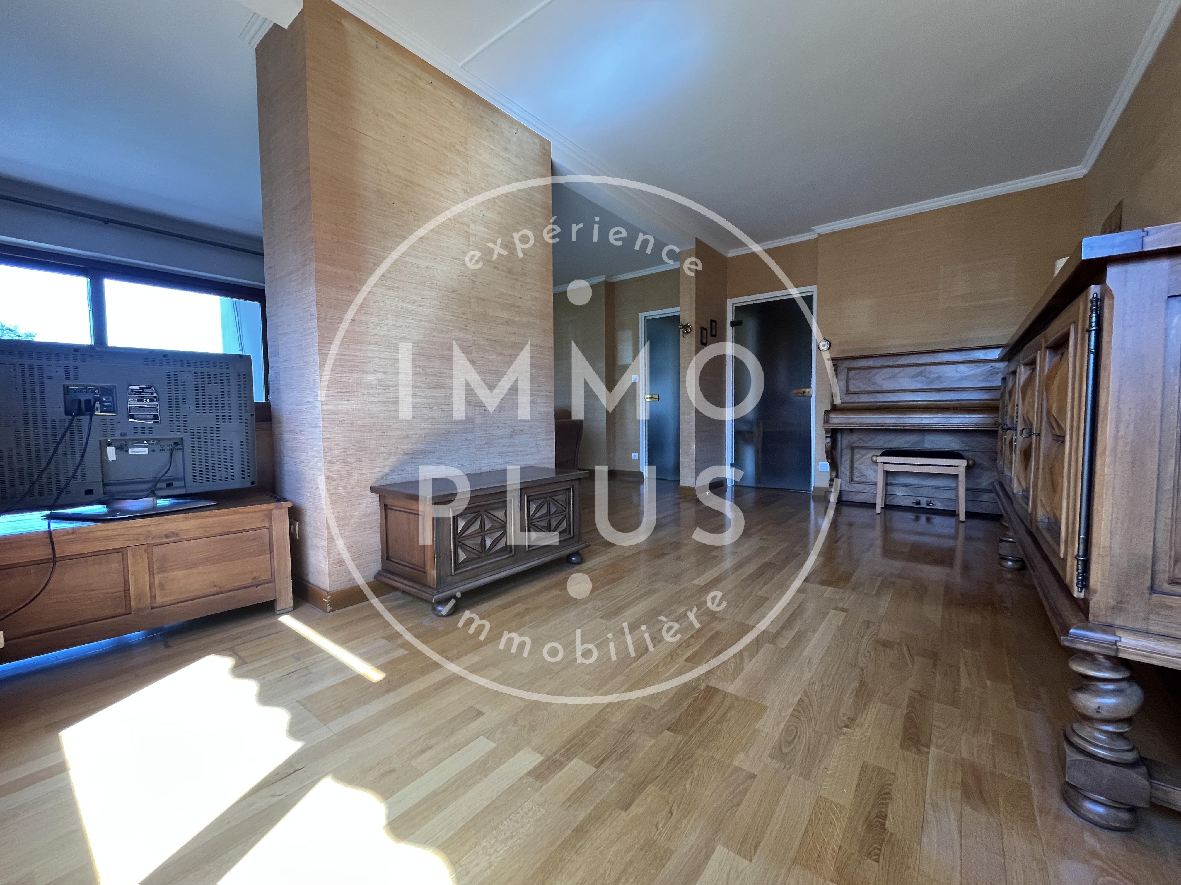 Photo Location Appartement 5 pièces 141,42 m&sup2;