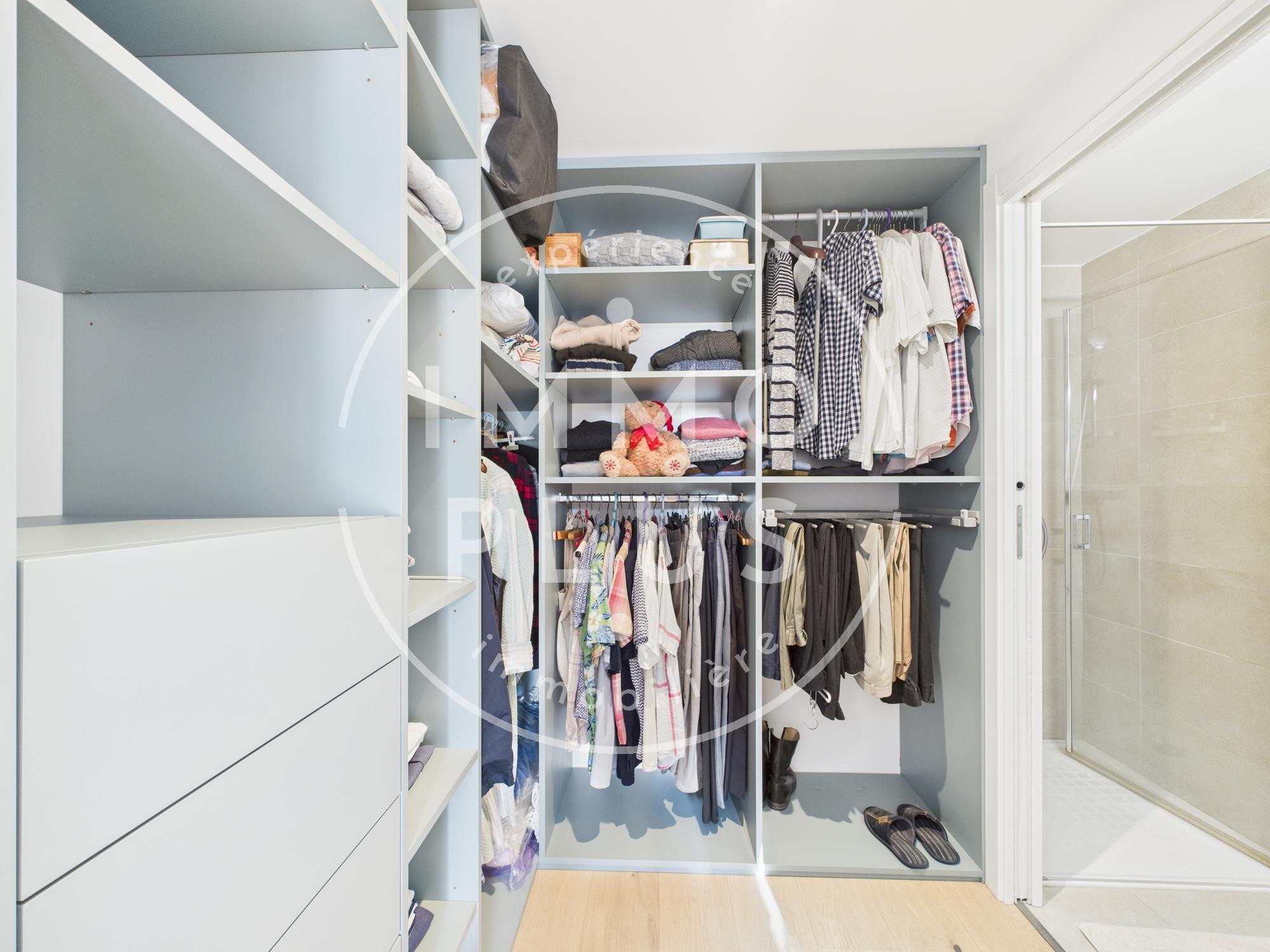 Photo **Magnifique appartement de 4 pièces en vente à Annecy**