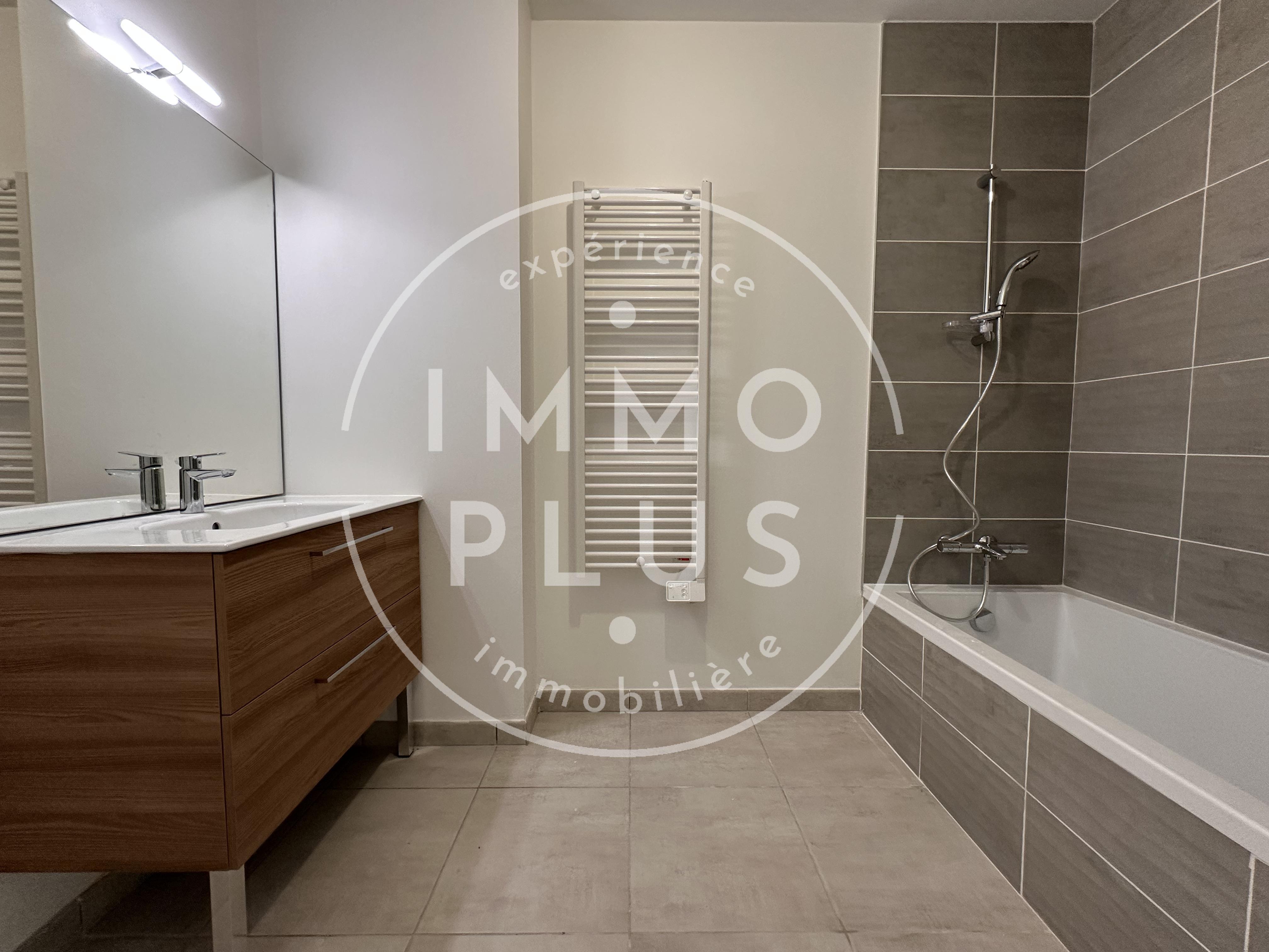 Photo Vente Appartement 4 pièces 90 m&sup2;