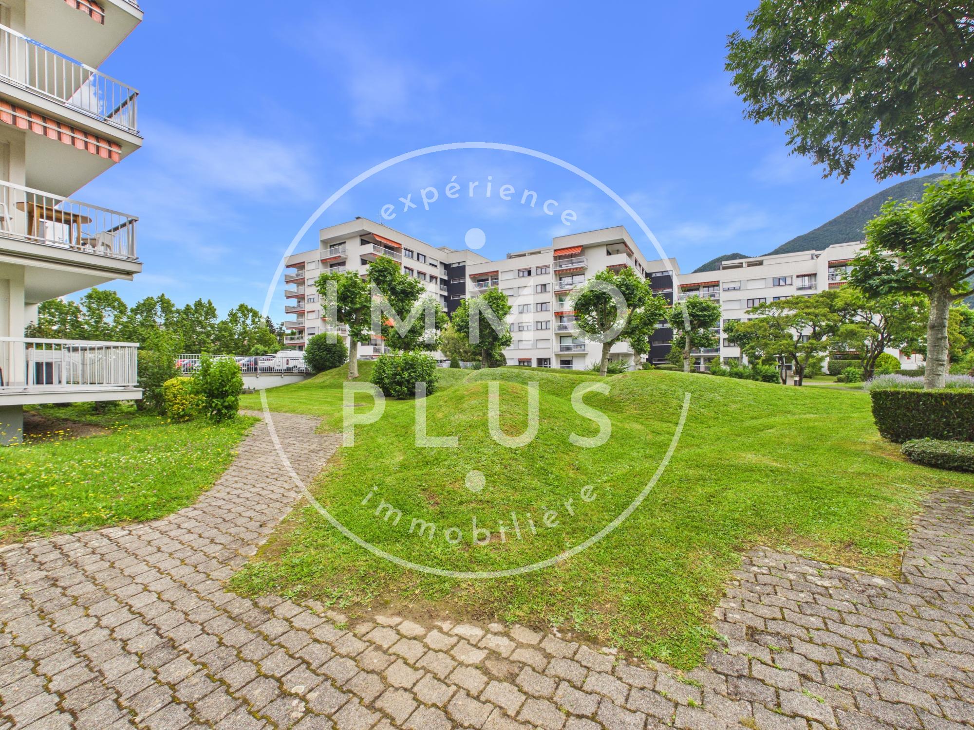 Photo **Appartement de 4 pièces en vente dans un quartier prisé d'Annecy-Le-Vieux**