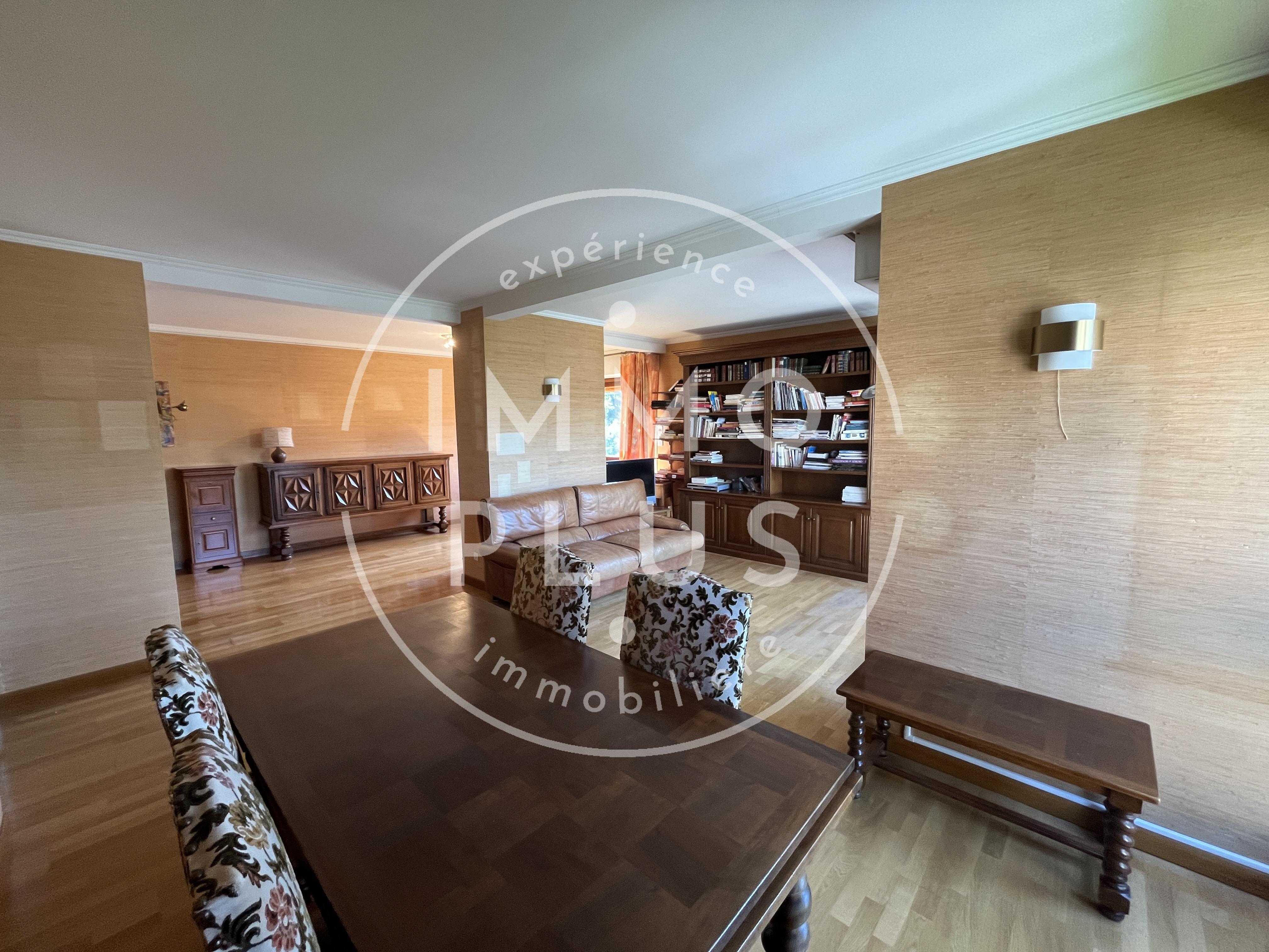 Photo Location Appartement 5 pièces 141,42 m&sup2;