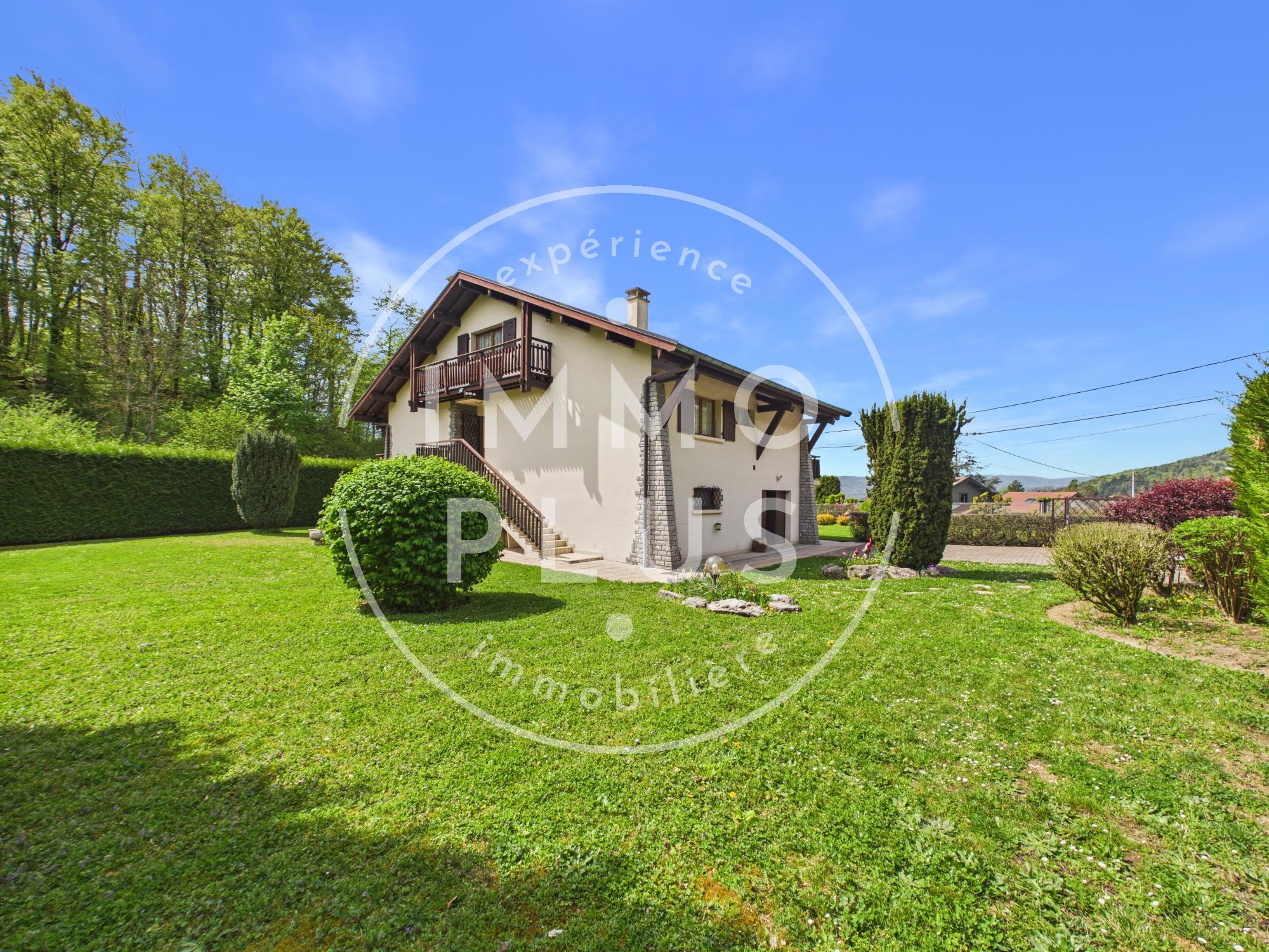 Photo **Maison de charme à vendre sur Ayse**