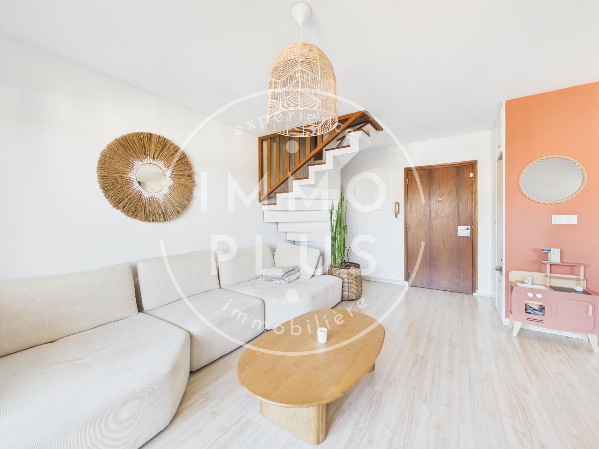 Photo Appartement T3 Duplex - Avenue de la Mavéria