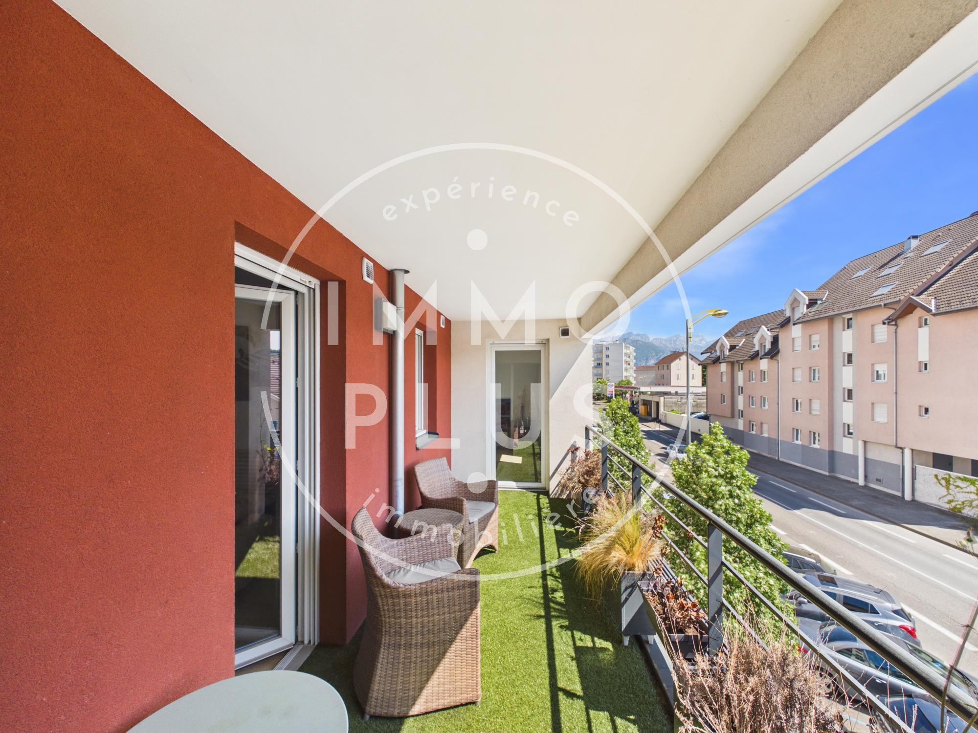 Photo CRAN-GEVRIER – Appartement 4 pièces 86 m² avec garage