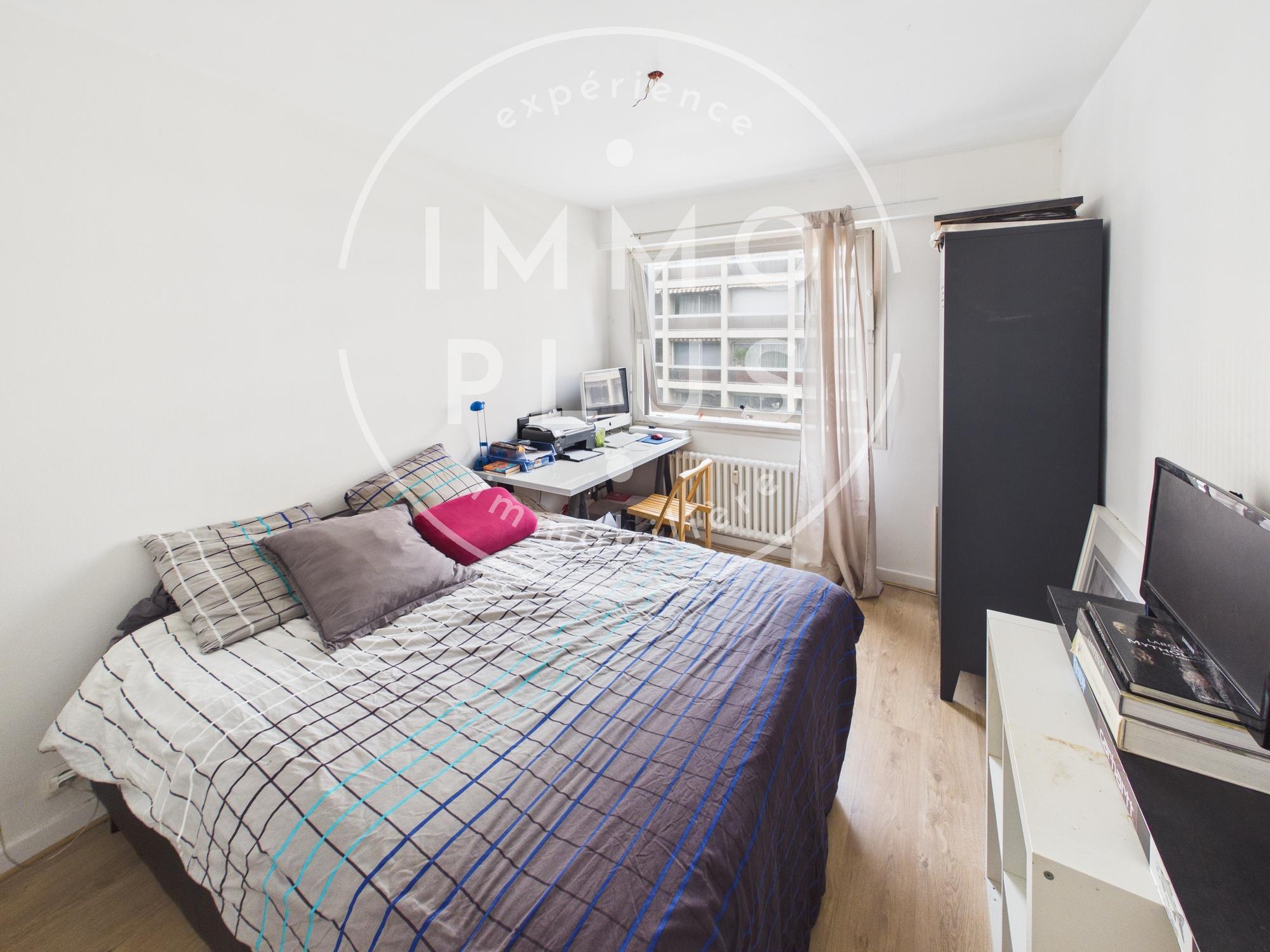 Photo ANNECY CENTRE-VILLE - A 2 PAS DU CENTRE COMMERCIAL COURIER.