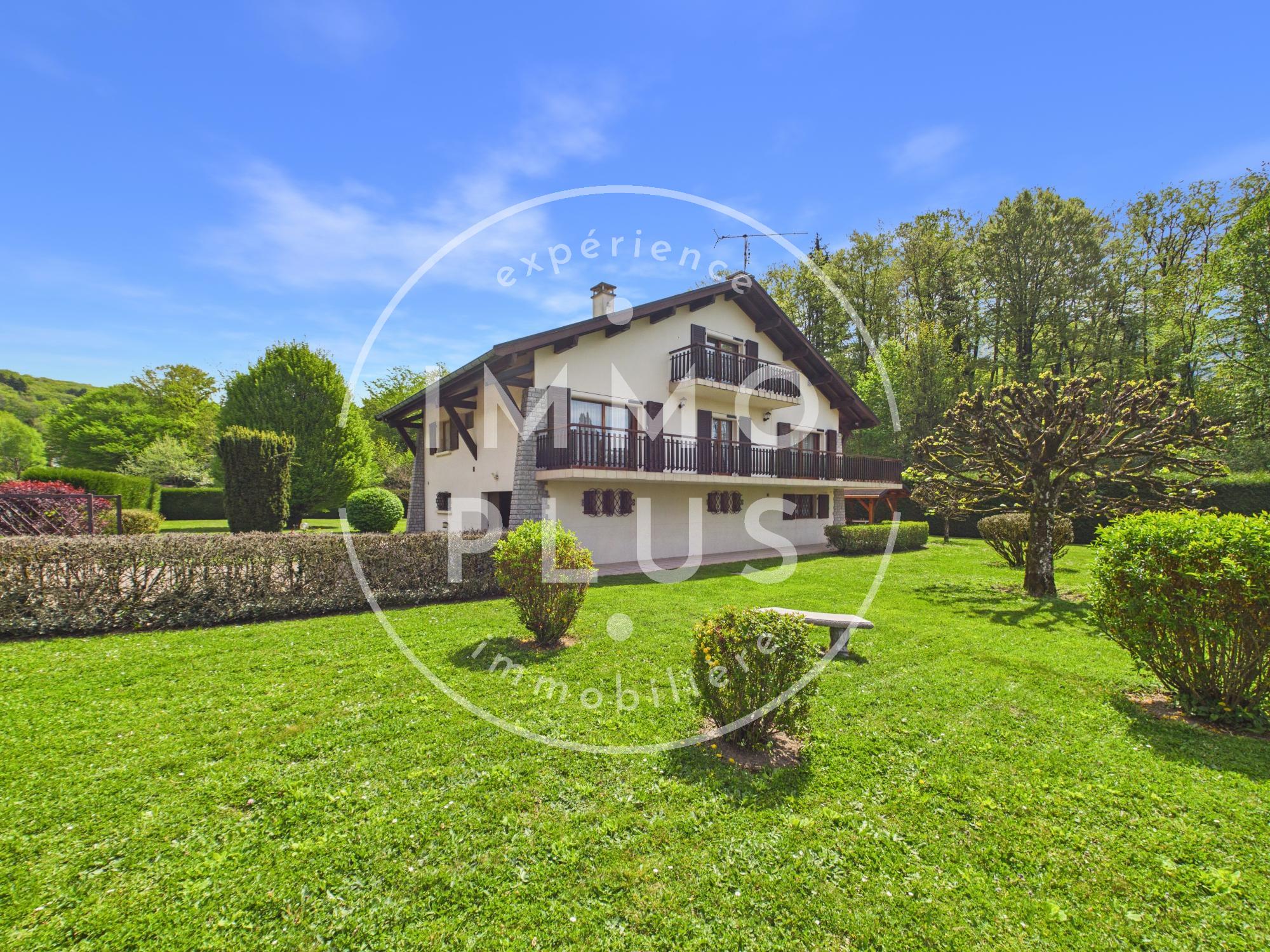 Photo **Maison de charme à vendre sur Ayse**