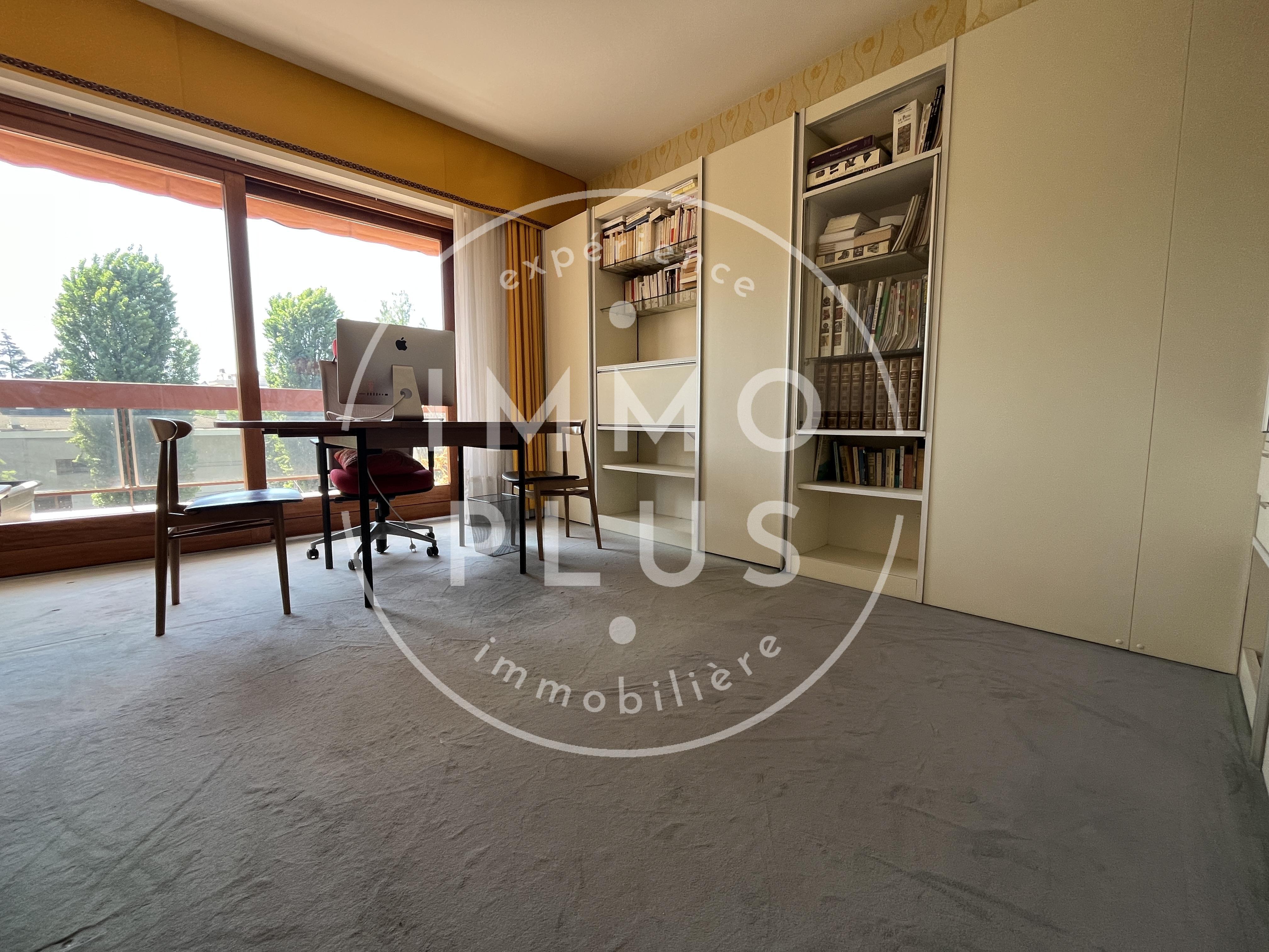 Photo Location Appartement 5 pièces 141,42 m&sup2;