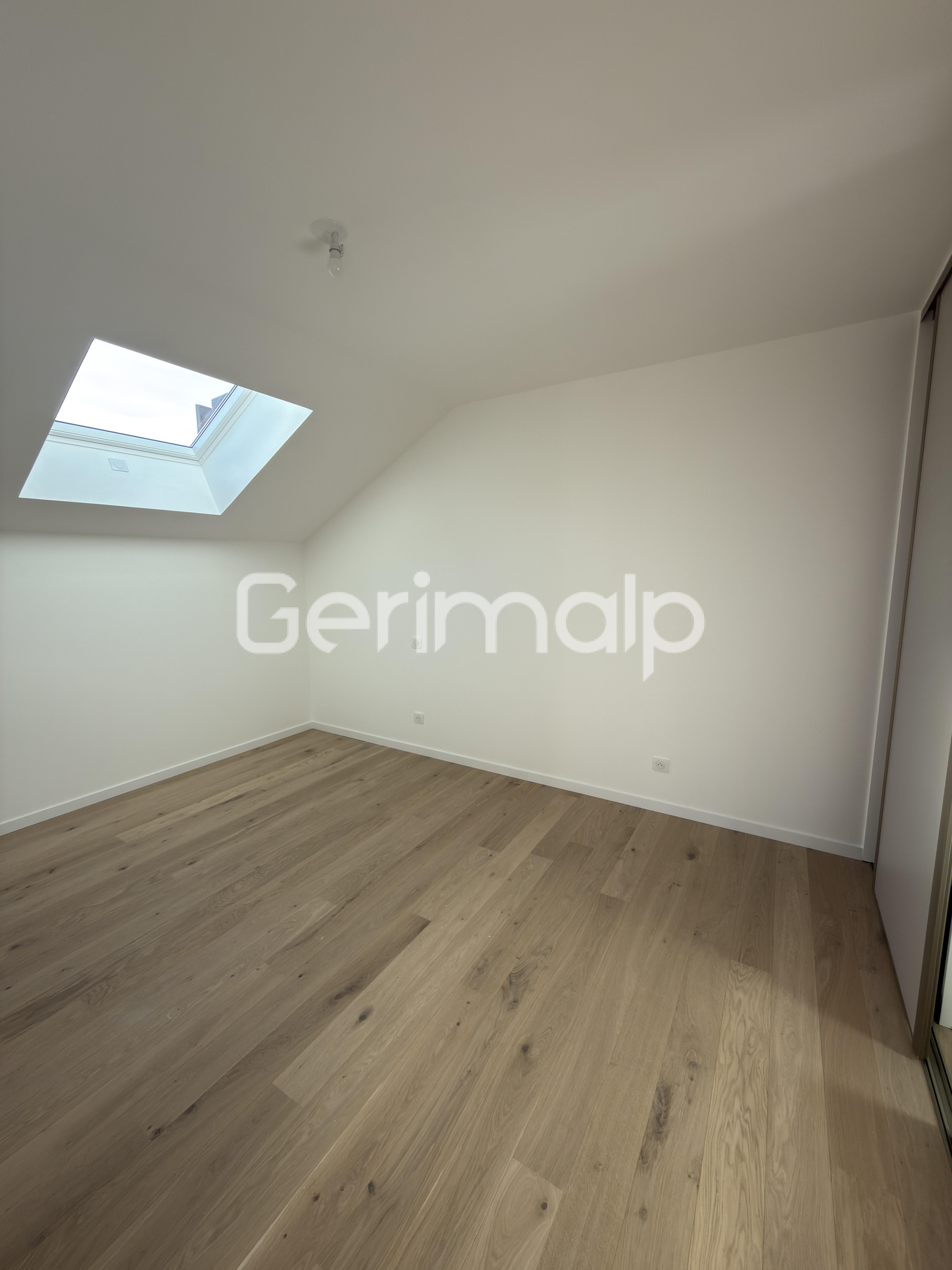 Photo Vente Appartement 4 pièces 110 m&sup2;