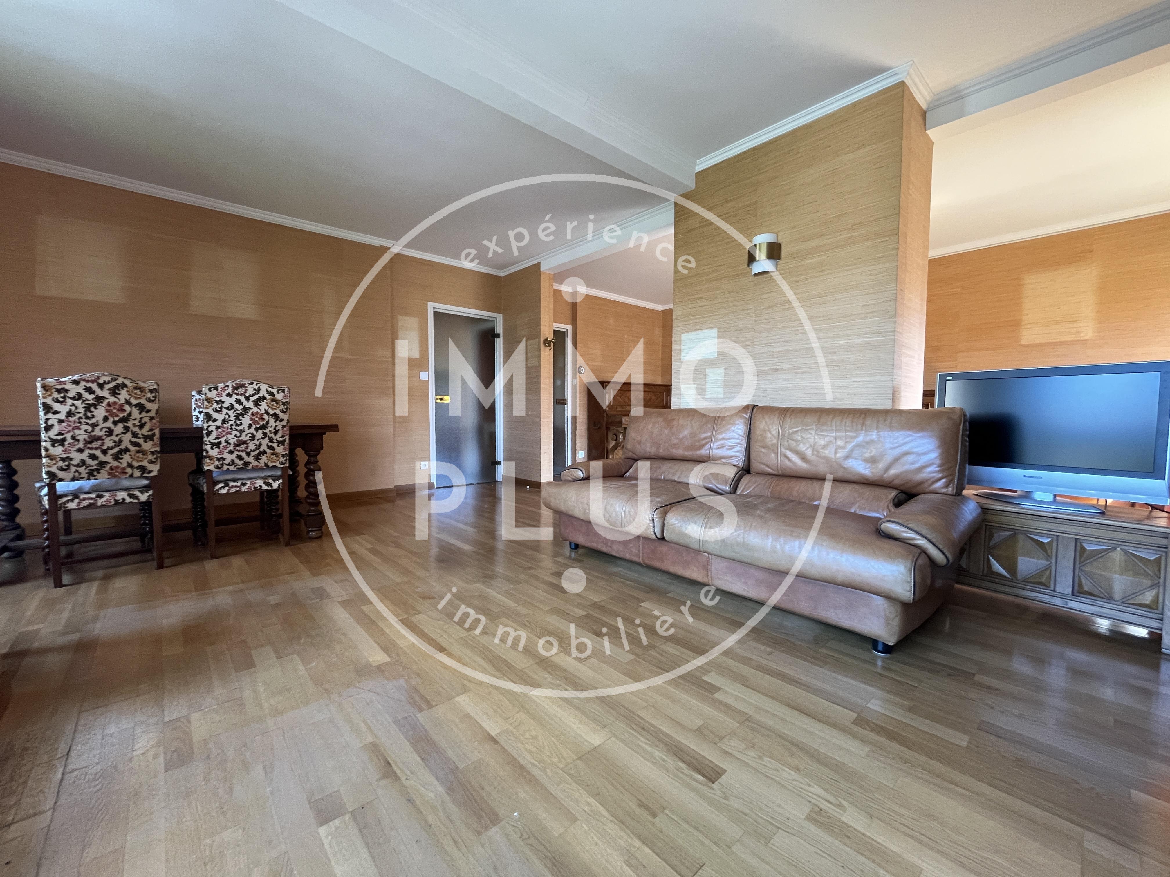 Photo Location Appartement 5 pièces 141,42 m&sup2;