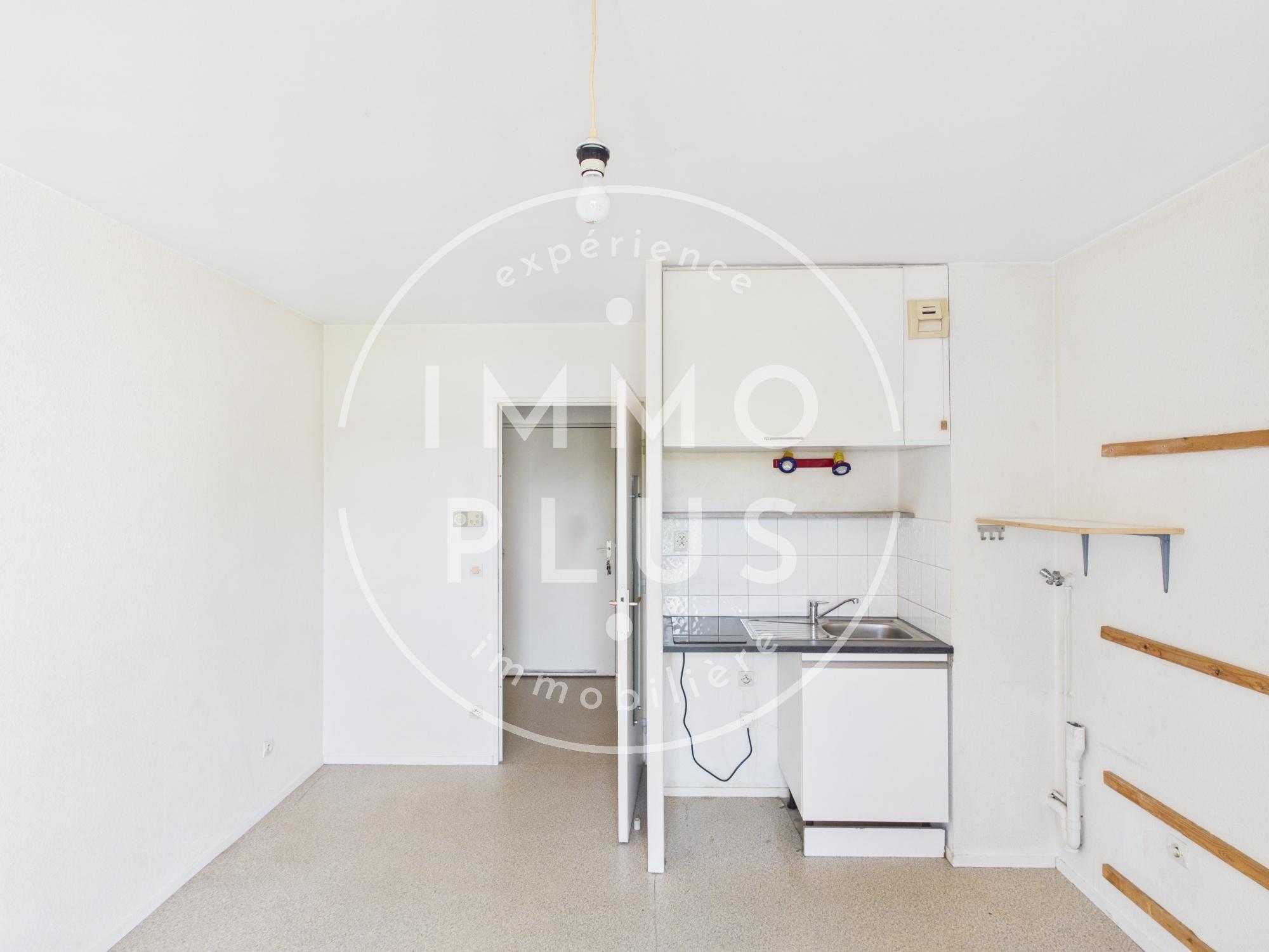 Photo STUDIO A CRAN GEVRIER - Idéal investisseur ou premier achat.
