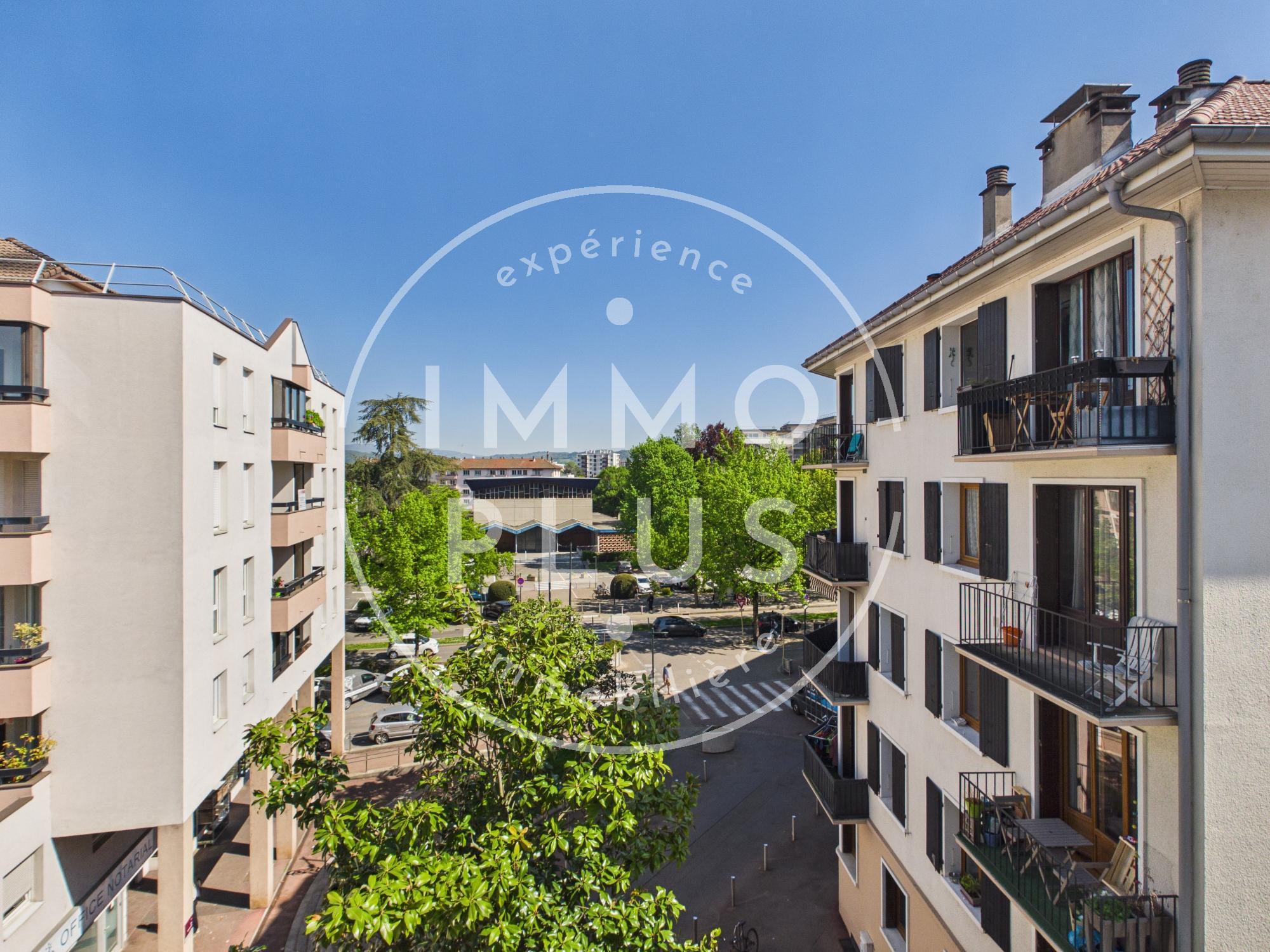 Photo STUDIO A CRAN GEVRIER - Idéal investisseur ou premier achat.