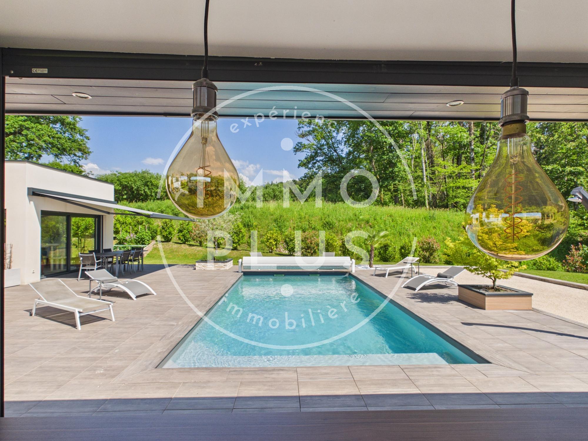 Photo SAINT MARTIN BELLEVUE- VILLA CONTEMPORAINE D'EXCEPTION