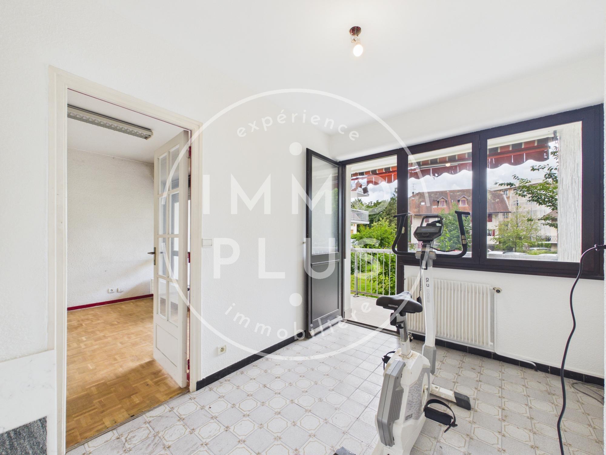 Photo **Appartement de 4 pièces en vente dans un quartier prisé d'Annecy-Le-Vieux**