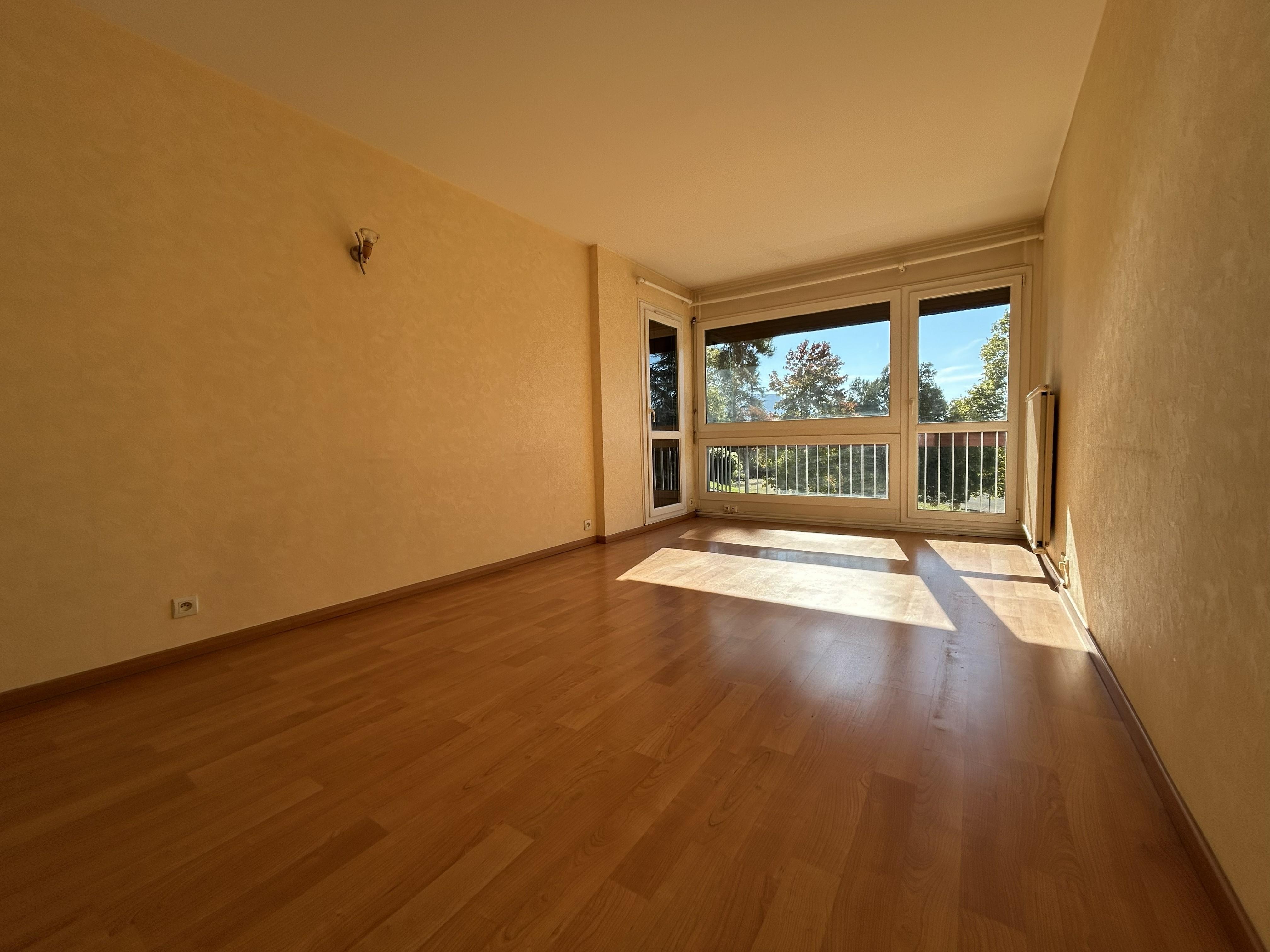 Vue principale de Location Appartement 3 pièces 65,35 m² à VOIRON