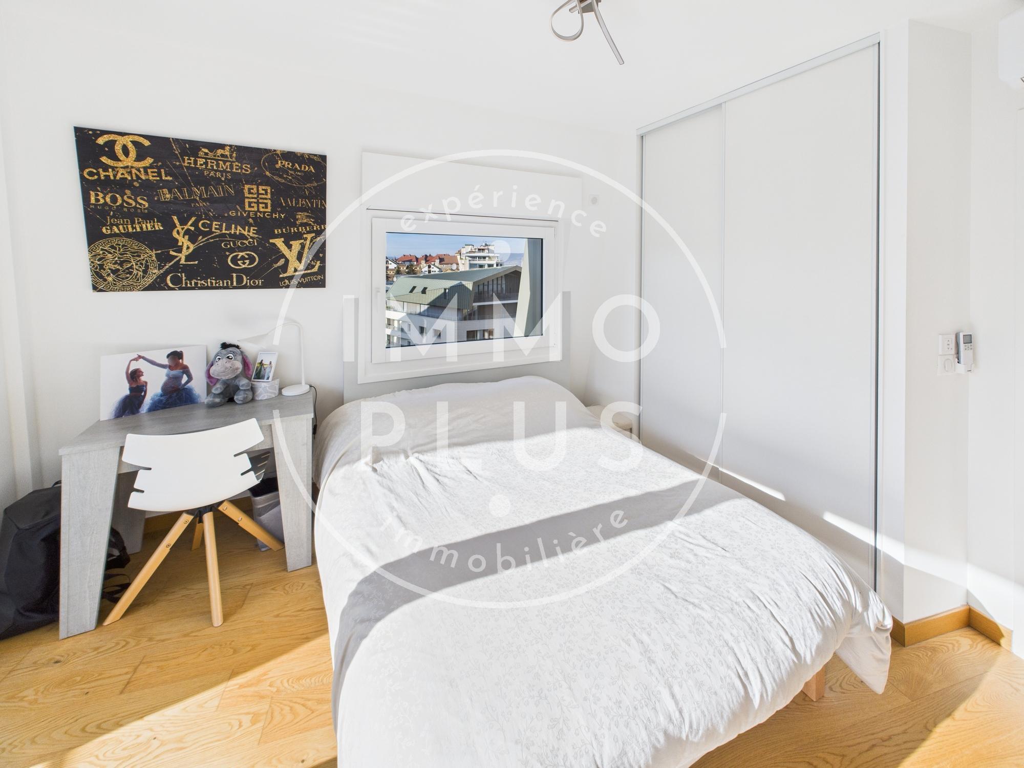 Photo ANNECY - ELEGANT T4 DE 105M²