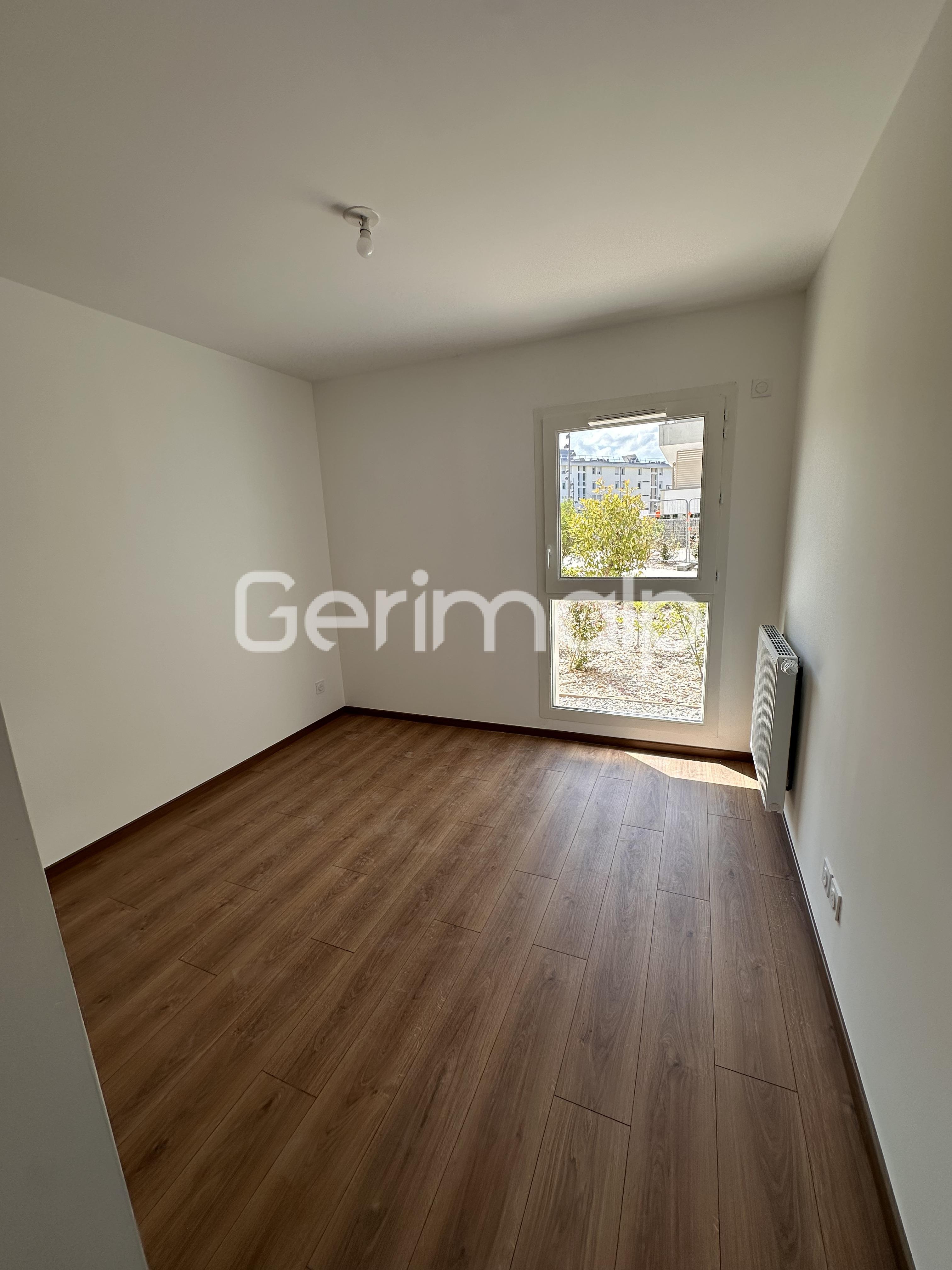 Photo Vente Appartement 4 pièces 90 m&sup2;