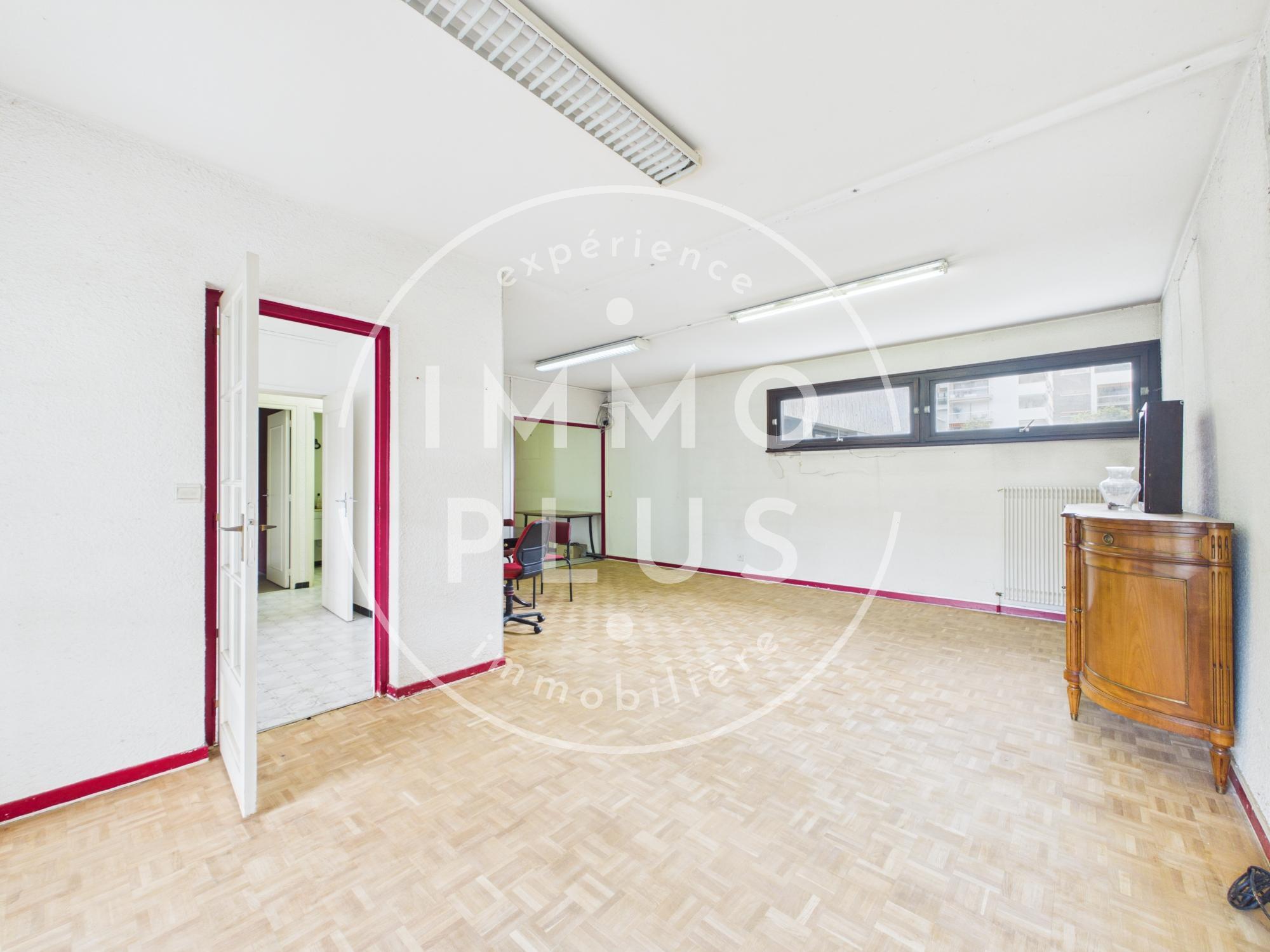 Photo **Appartement de 4 pièces en vente dans un quartier prisé d'Annecy-Le-Vieux**