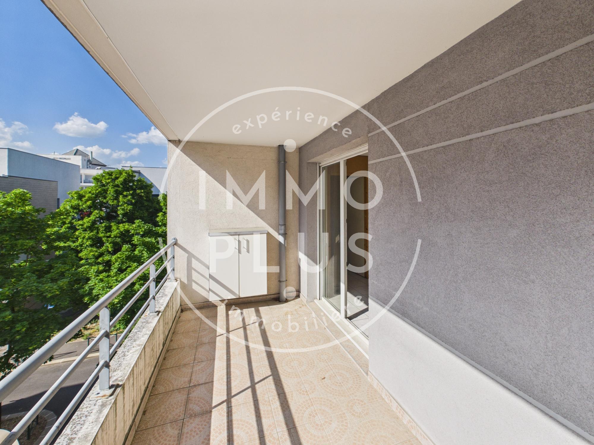 Photo **Appartement de 4 pièces à vendre à Cran-Gevrier**