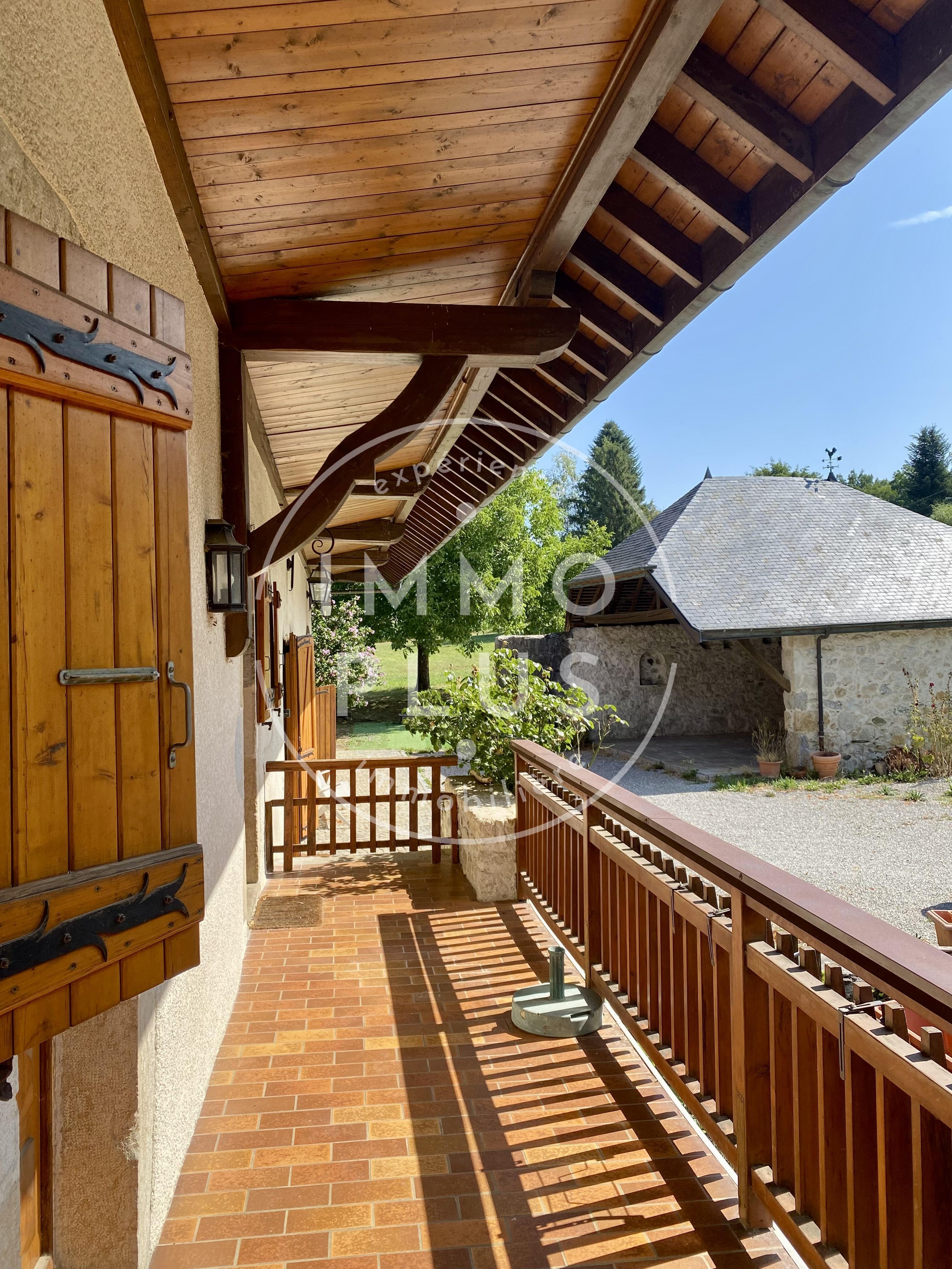 Photo Location Maison 6 pièces 279,05 m&sup2;