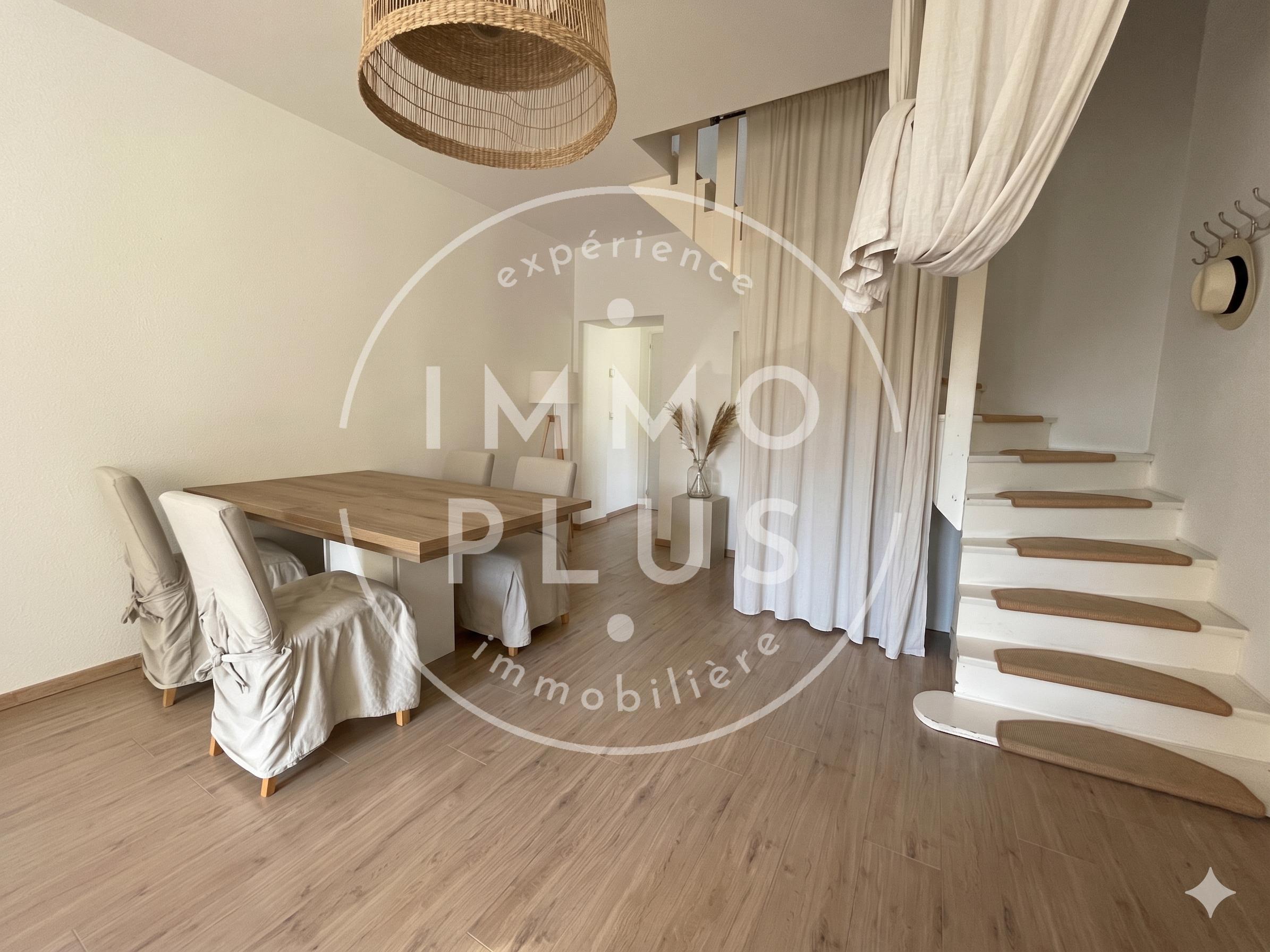 Photo Magnifique maison mitoyenne de 4 chambres
