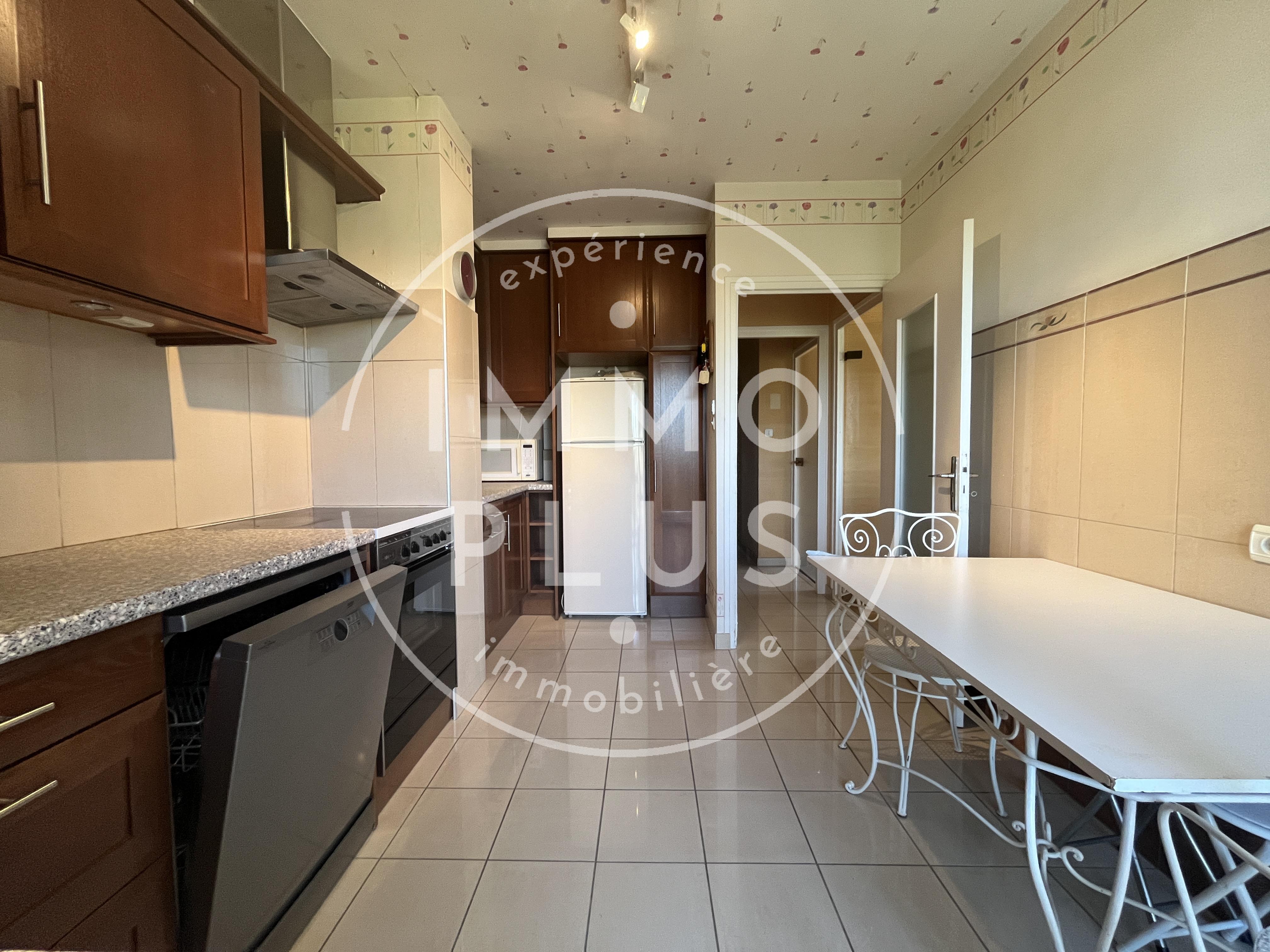 Photo Location Appartement 5 pièces 141,42 m&sup2;