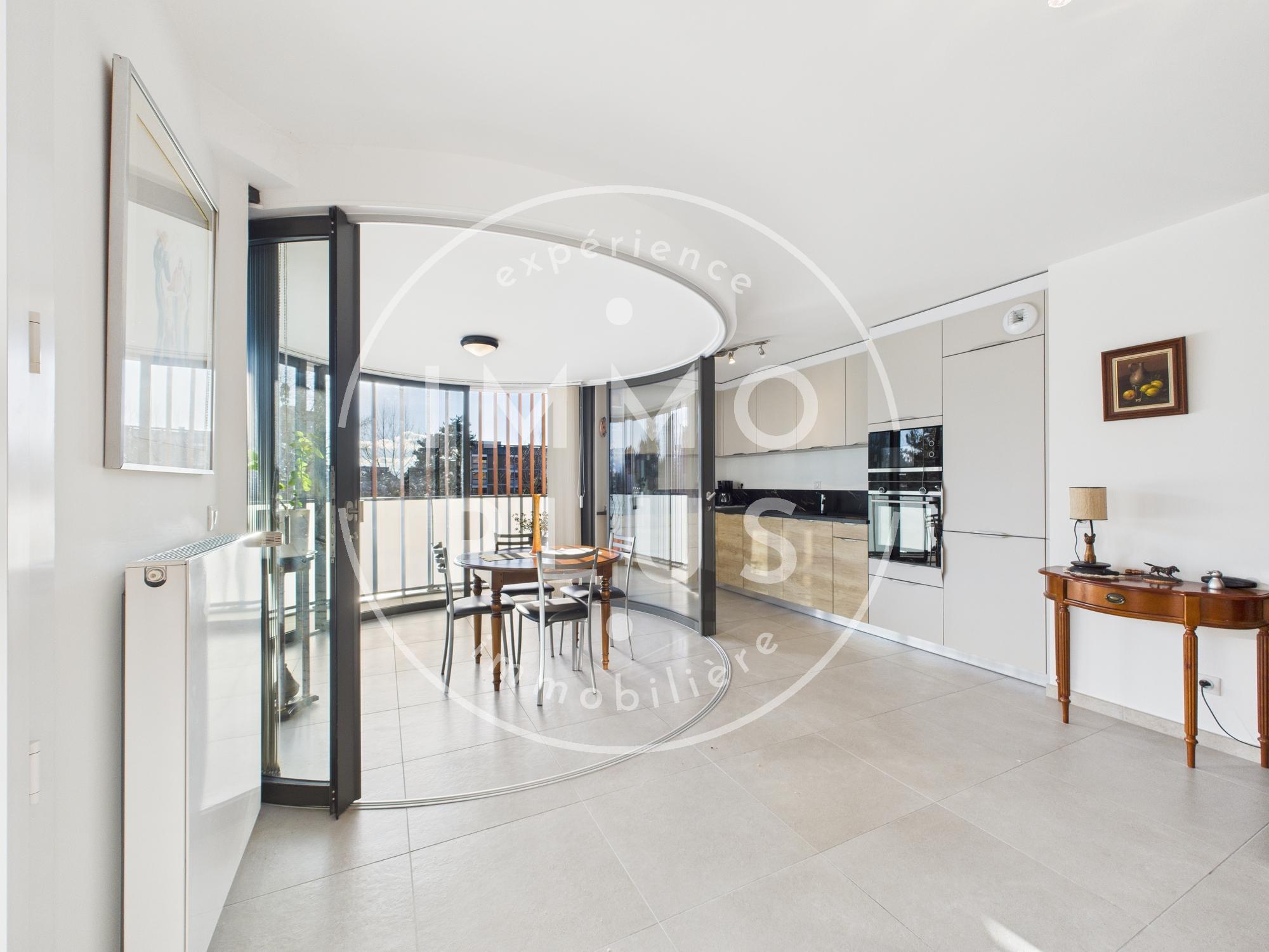 Photo **Magnifique appartement de 4 pièces en vente à Annecy**