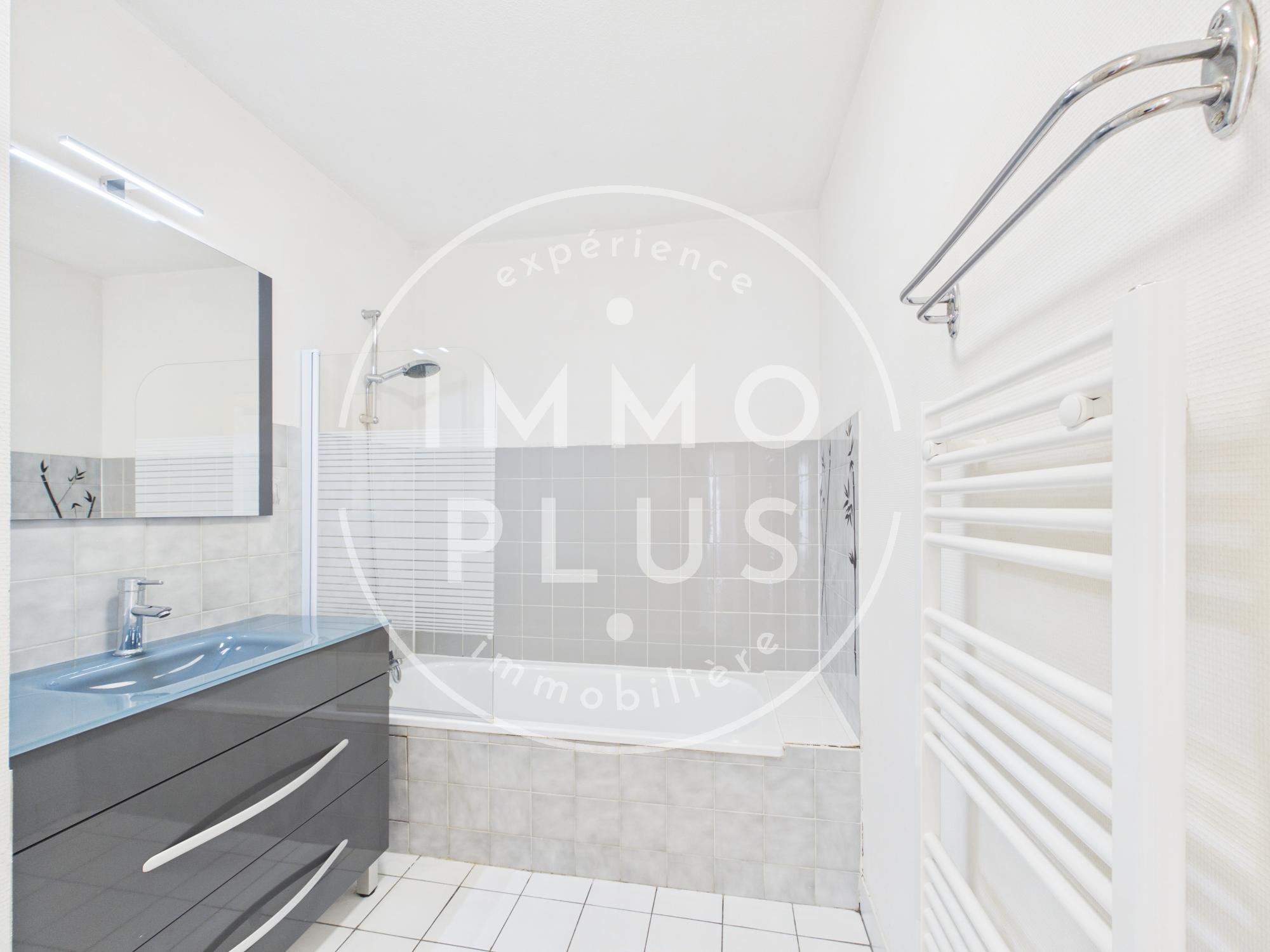Photo **Appartement de Type 2 à vendre à Cran-Gevrier**