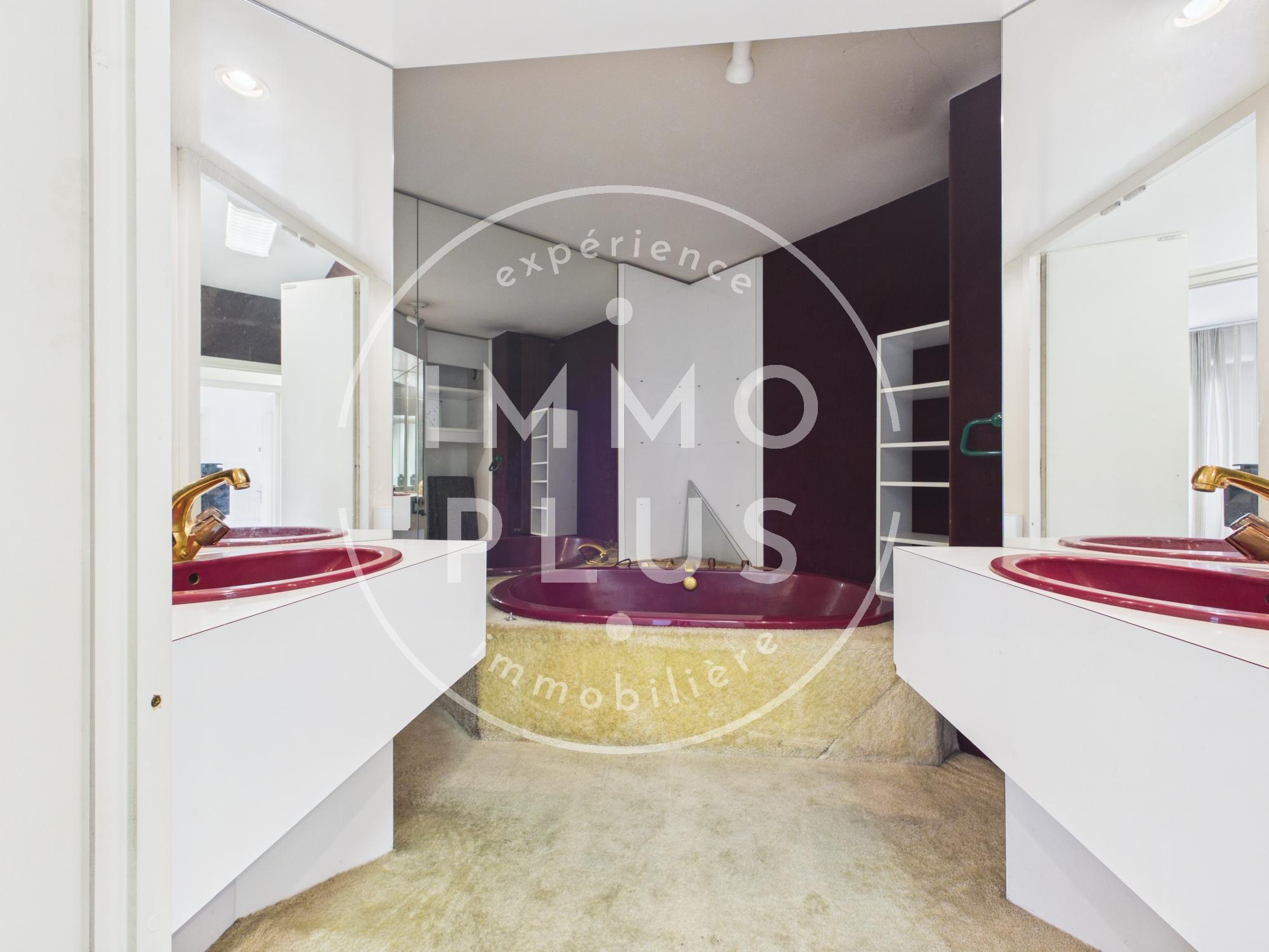 Photo **Appartement de 4 pièces en vente dans un quartier prisé d'Annecy-Le-Vieux**