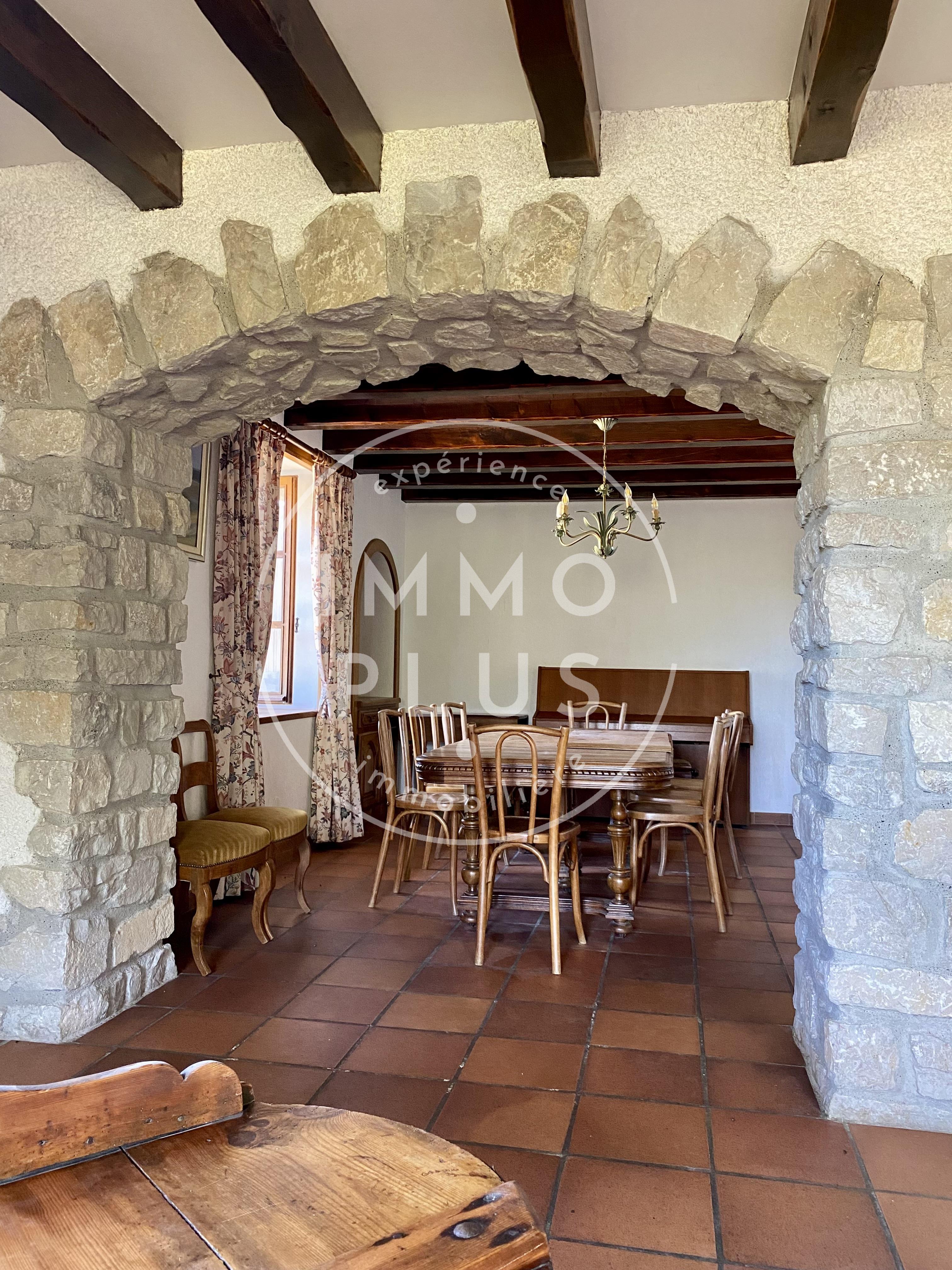 Photo Location Maison 6 pièces 279,05 m&sup2;